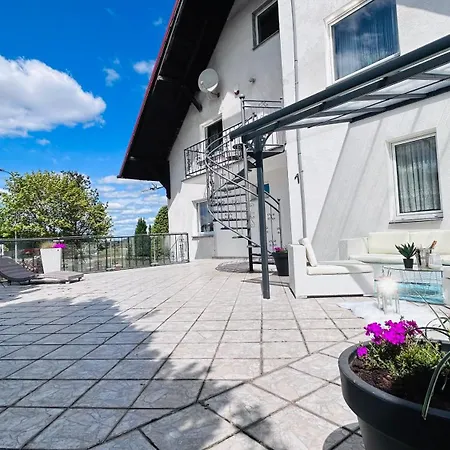 Sunshine Sunshine Nad Jeziorem Kominek I Wanna W Salonie Ogród Balkon Willa Lipnica (Bytow)