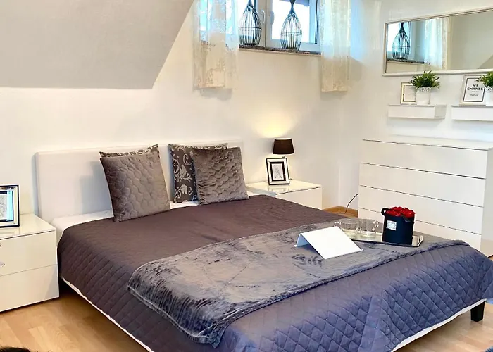 Sunshine Sunshine Nad Jeziorem Kominek I Wanna W Salonie Ogród Balkon Lipnica (Bytow)